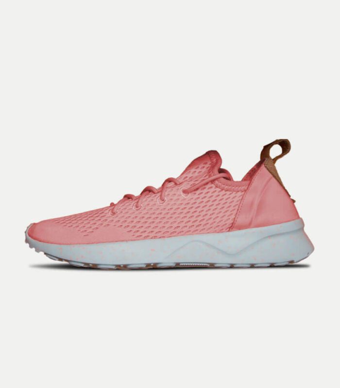 Women's Pink Training